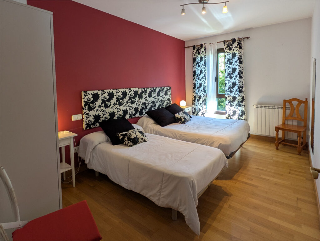 habitacion 2 casa tau